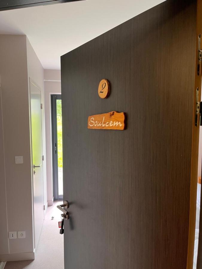 Отель Auberge Du Montcalm Auzat Экстерьер фото